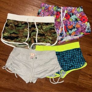 4 pairs women’s shorts